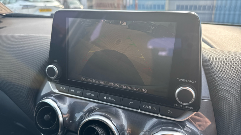 Nissan Juke 1.0 DiG-T 114 Acenta 5dr Petrol Hatchback